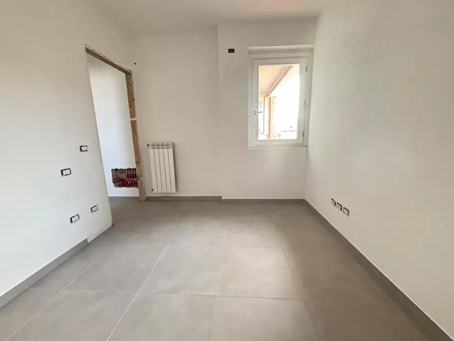 Immagine 19 di Appartamento in vendita  a Cascina