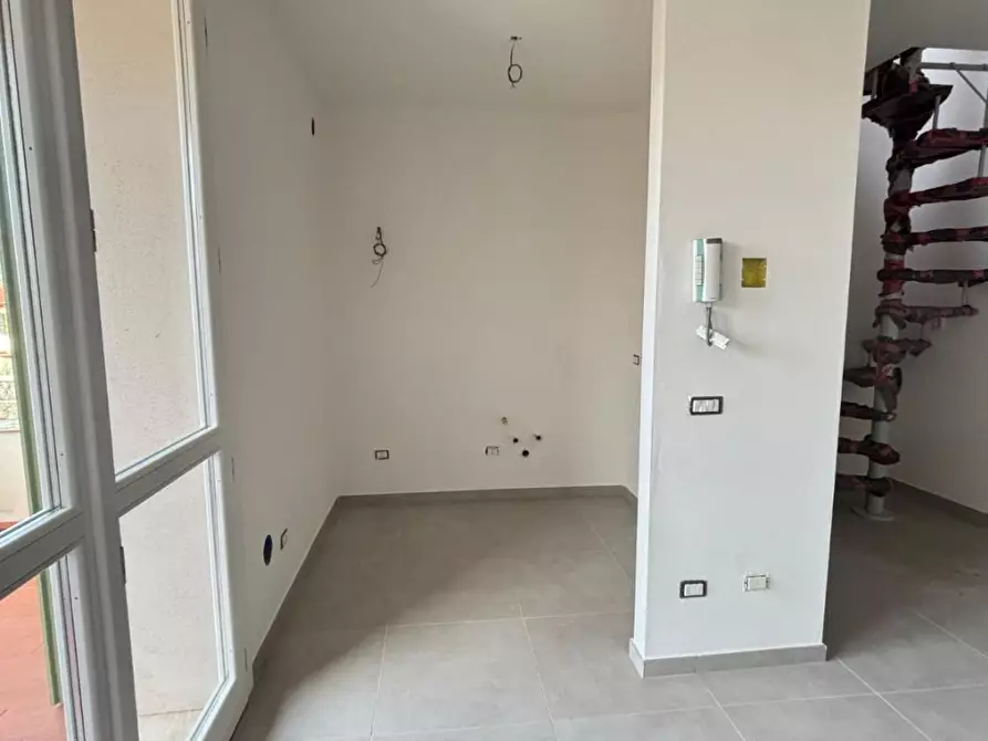 Immagine 7 di Appartamento in vendita  a Cascina