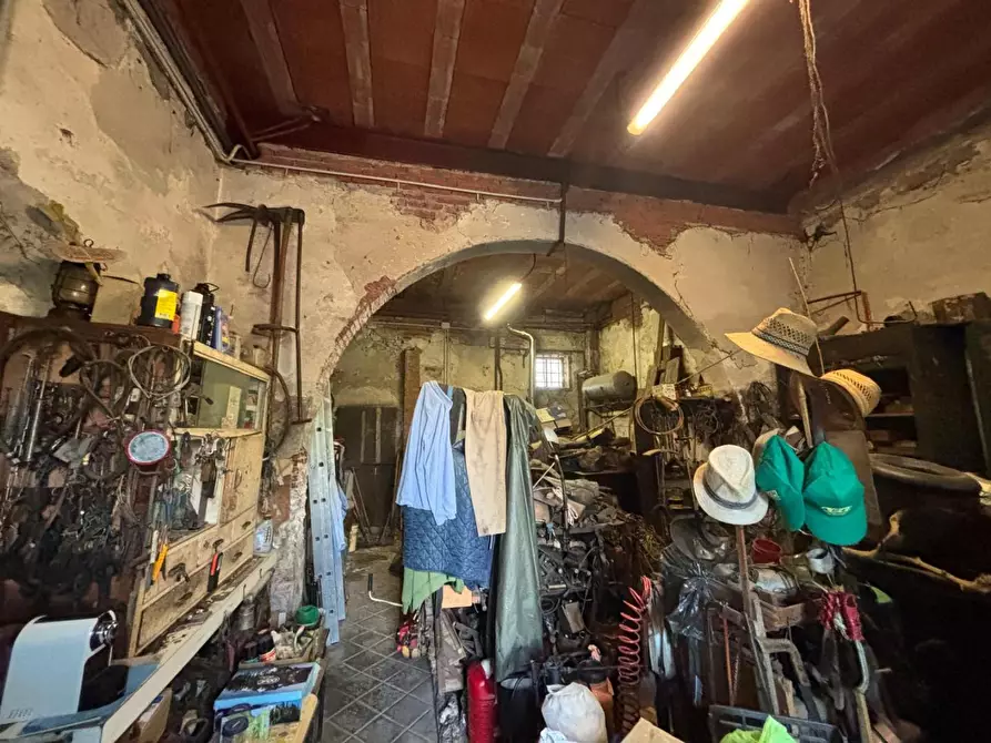 Immagine 12 di Casa semindipendente in vendita  a Cascina