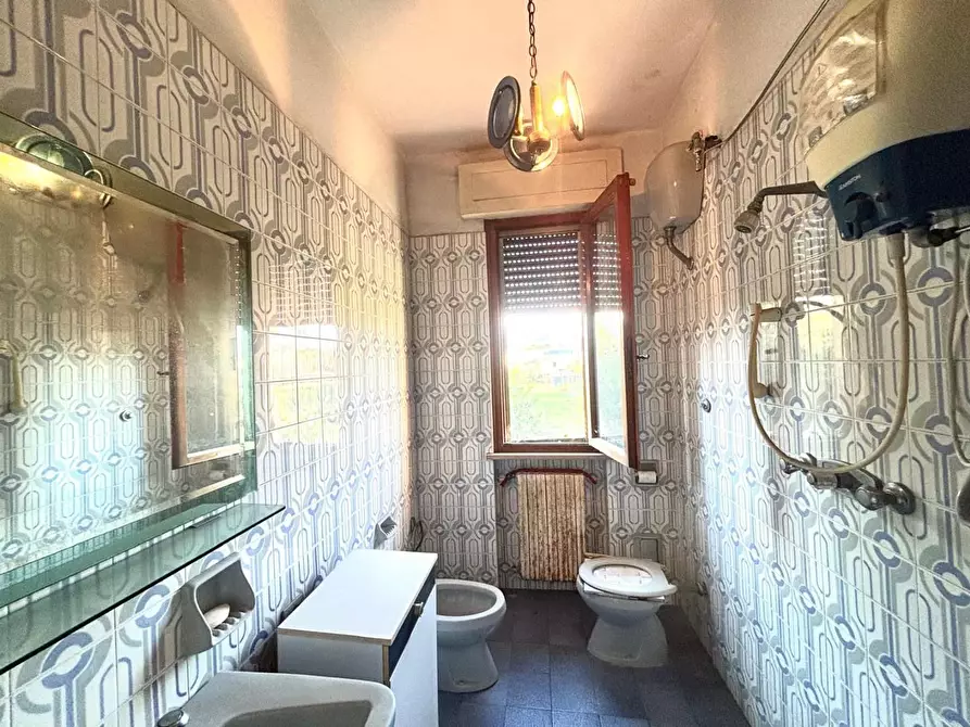 Immagine 10 di Casa semindipendente in vendita  a Cascina