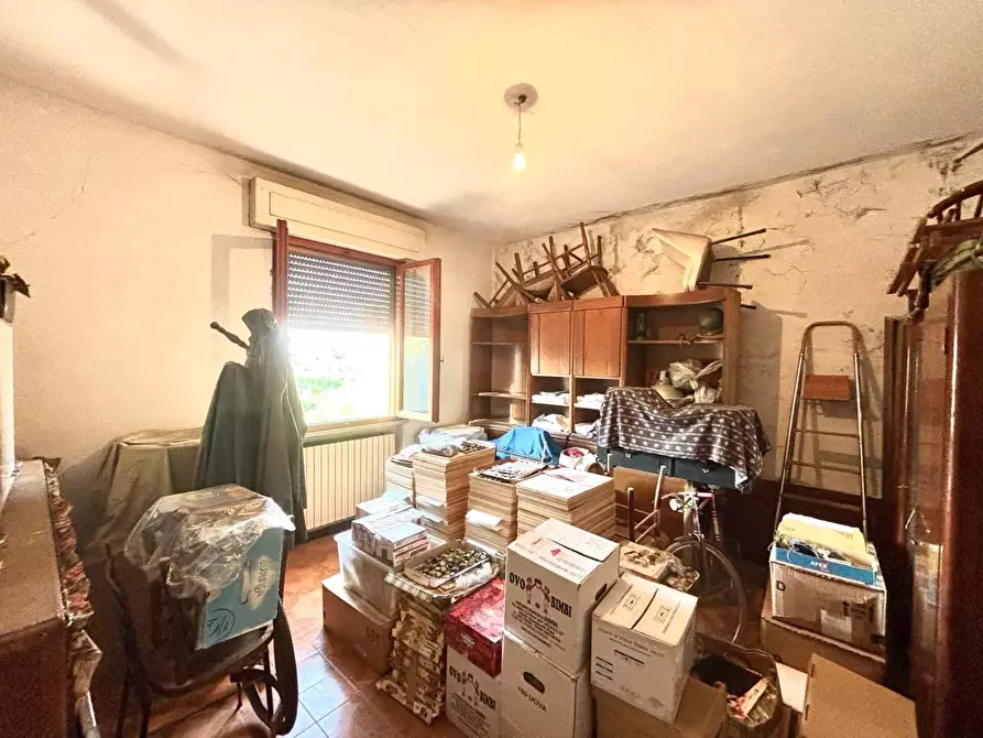 Immagine 11 di Casa semindipendente in vendita  a Cascina