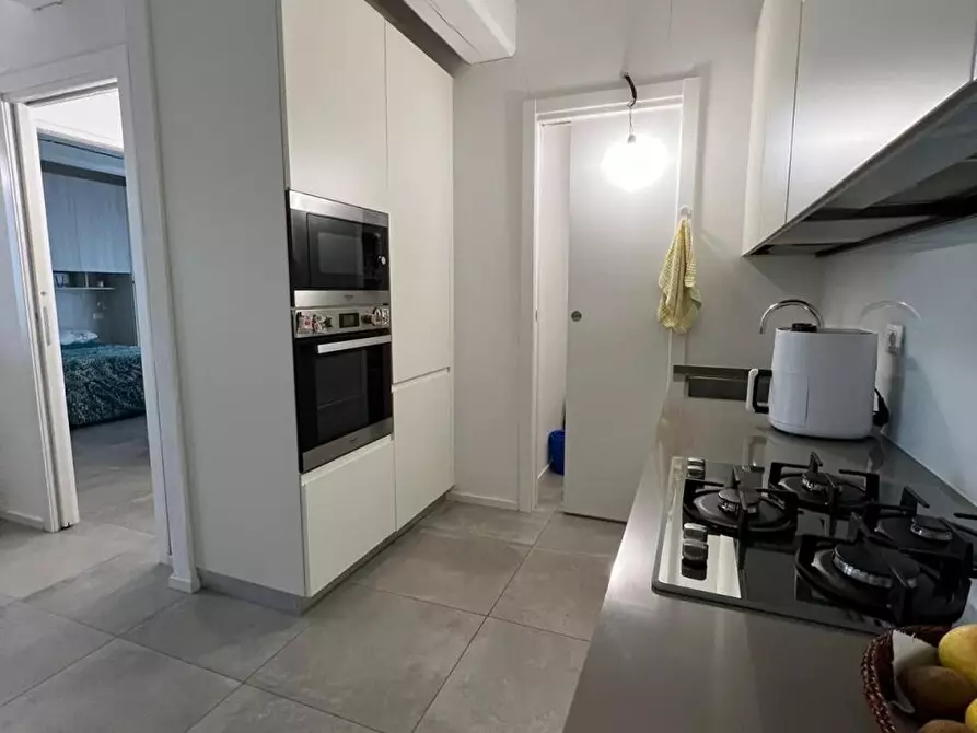 Immagine 1 di Appartamento in vendita  a Massarosa