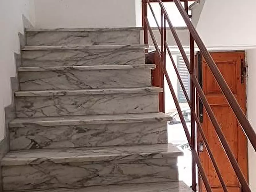 Immagine 15 di Appartamento in vendita  a Pisa