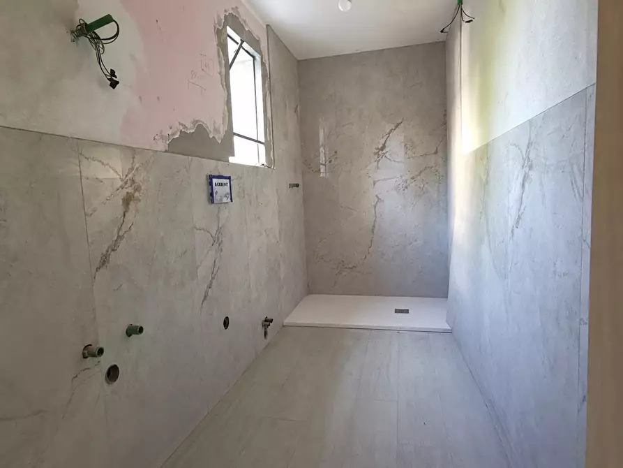 Immagine 16 di Casa bifamiliare in vendita  a Fucecchio