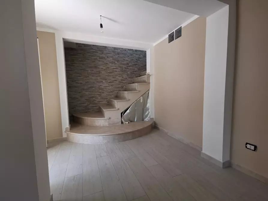 Immagine 10 di Casa bifamiliare in vendita  a Fucecchio
