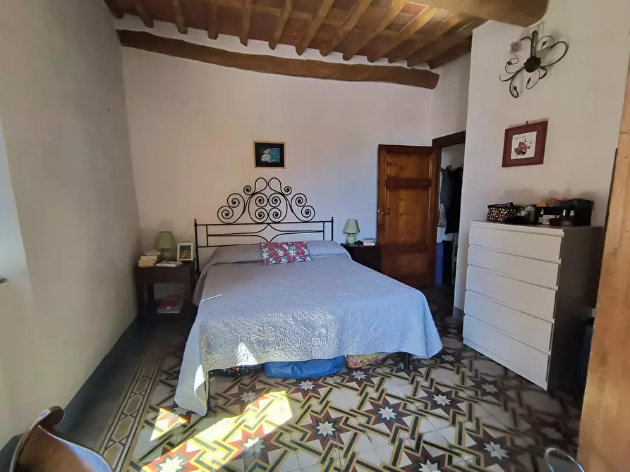 Immagine 14 di Appartamento in affitto  a Lucca