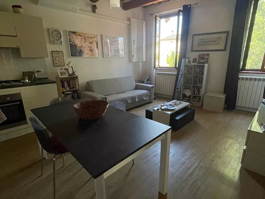 Immagine 7 di Appartamento in affitto  a Lucca
