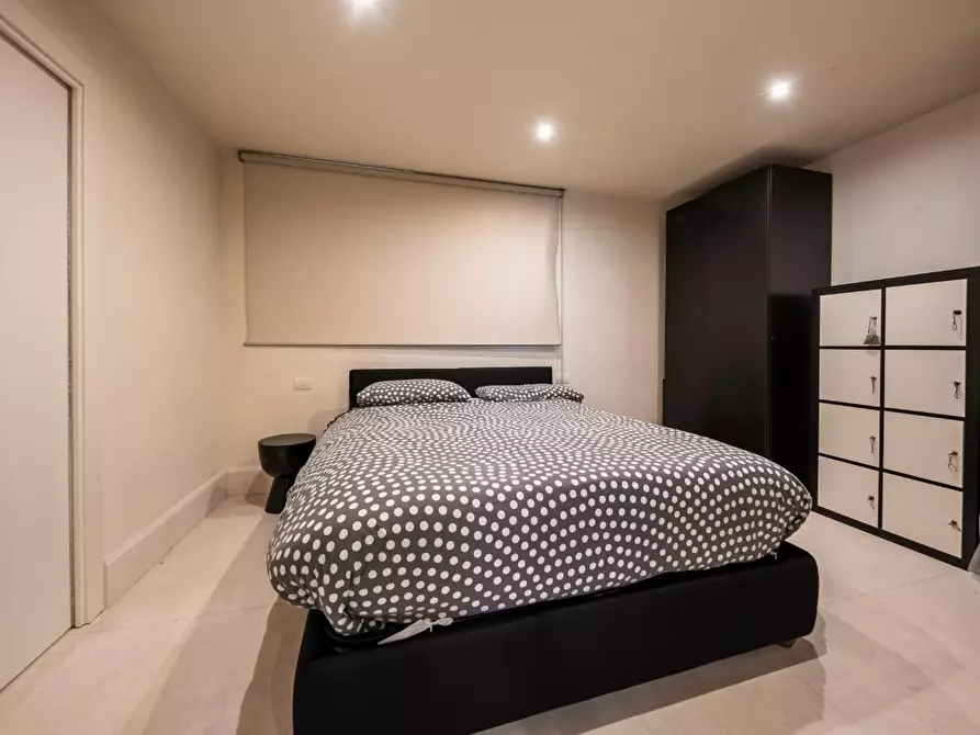 Immagine 23 di Villa in vendita  a Pietrasanta