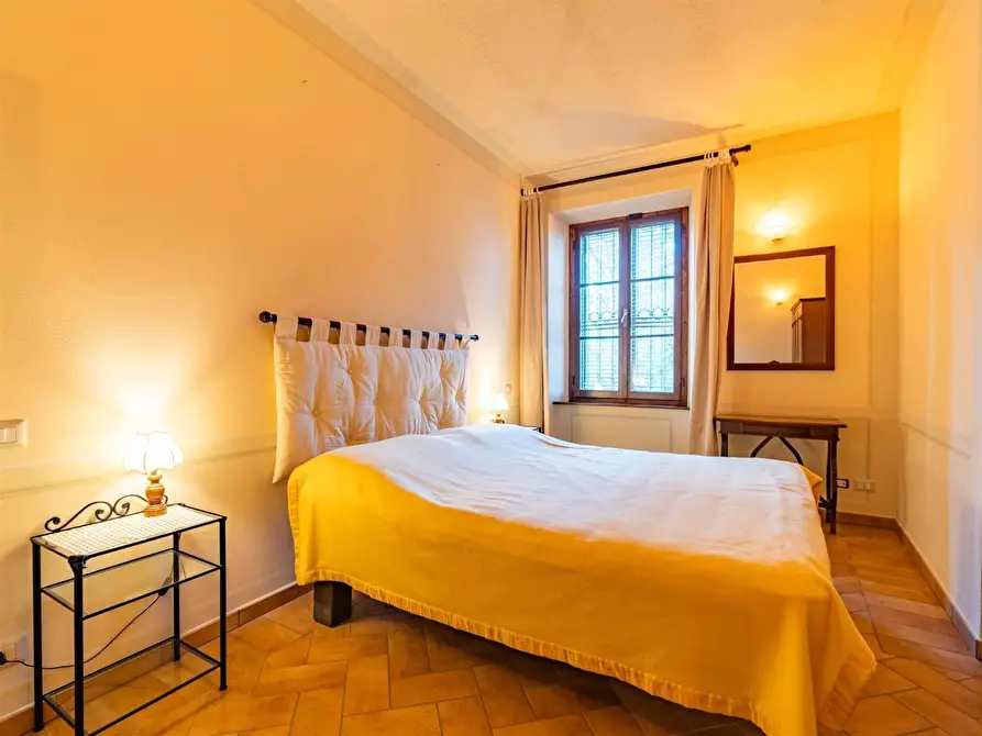 Immagine 47 di Rustico / casale in vendita  a Montalcino