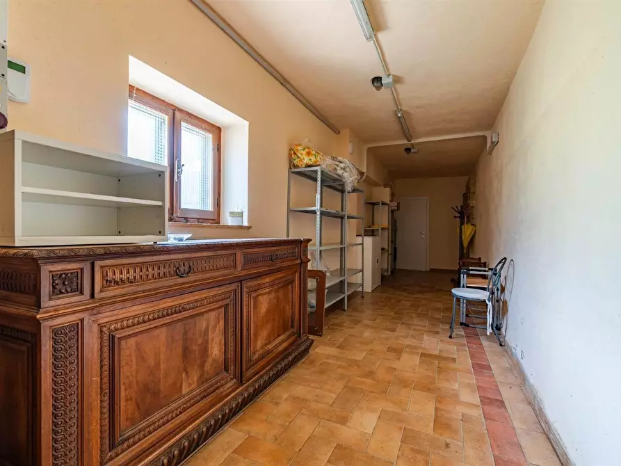 Immagine 31 di Rustico / casale in vendita  a Montalcino