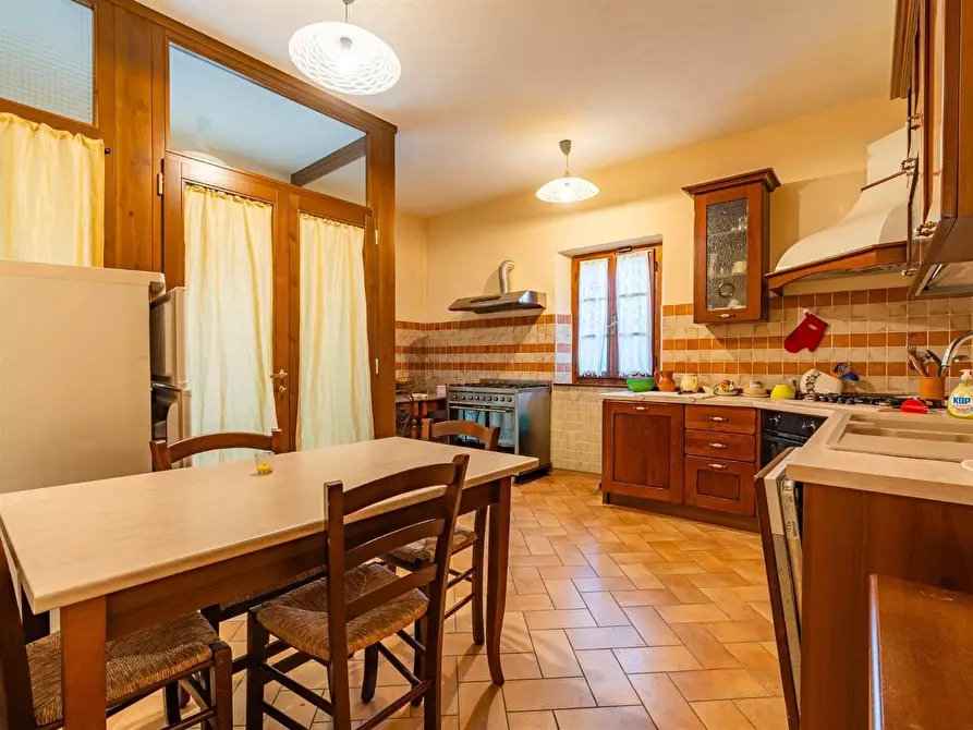 Immagine 24 di Rustico / casale in vendita  a Montalcino