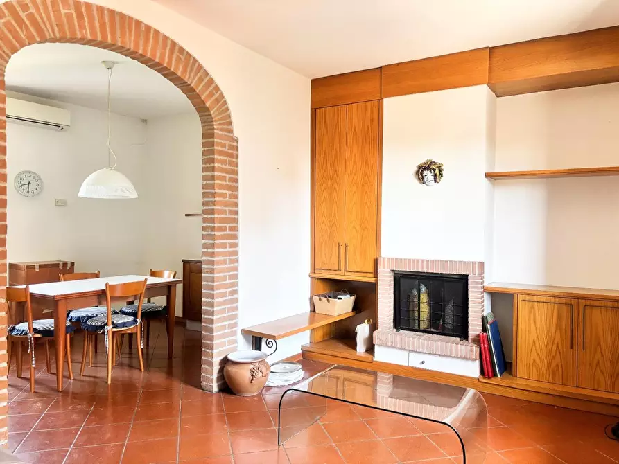 Immagine 2 di Appartamento in vendita  a San Miniato