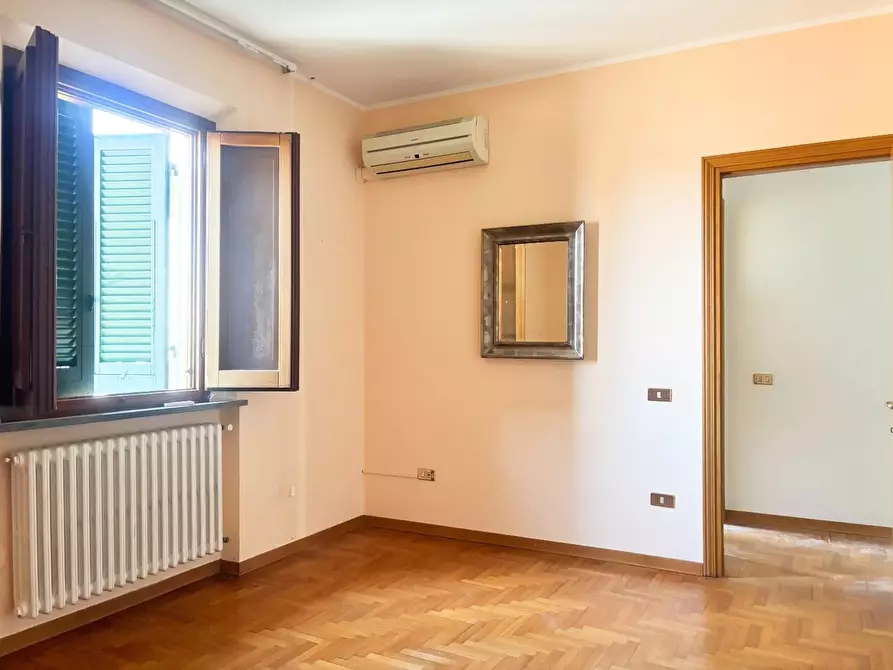 Immagine 36 di Appartamento in vendita  a San Miniato