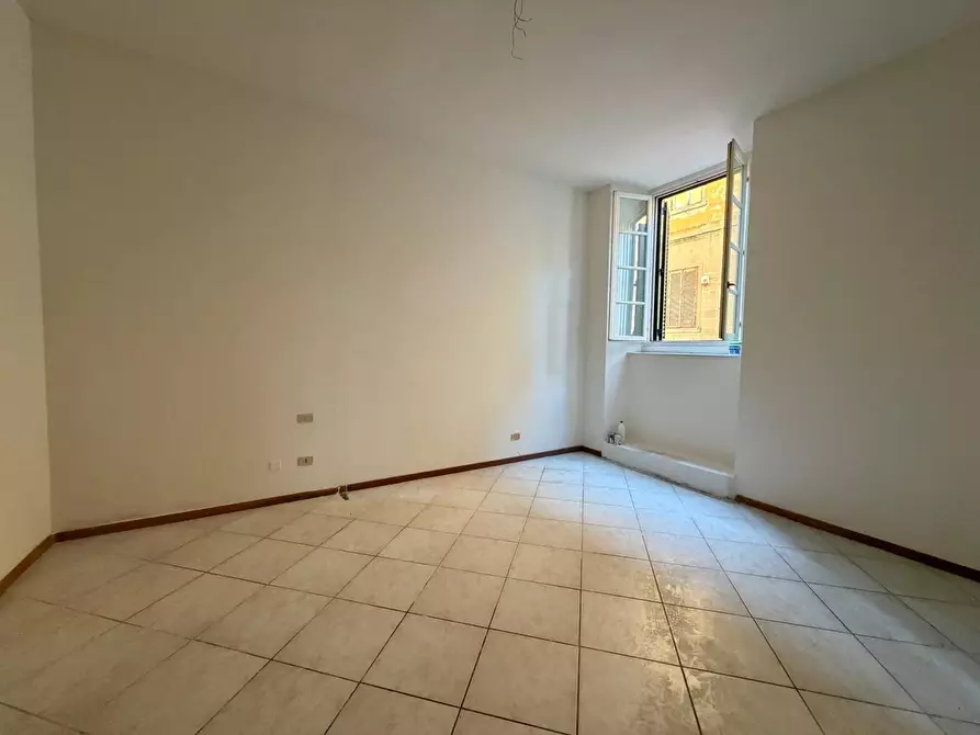 Immagine 7 di Appartamento in vendita  a Livorno