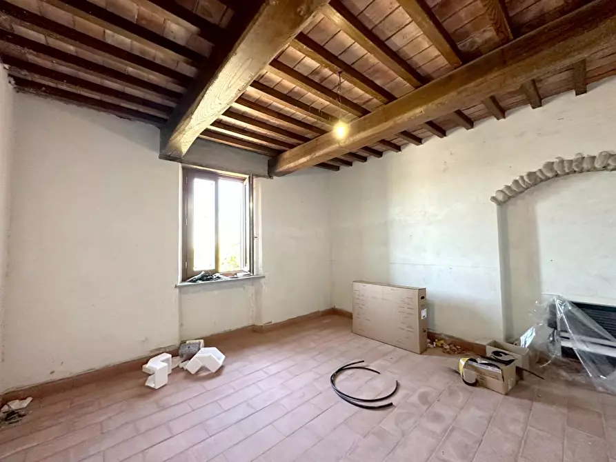 Immagine 11 di Casa colonica in vendita  a Monsummano Terme