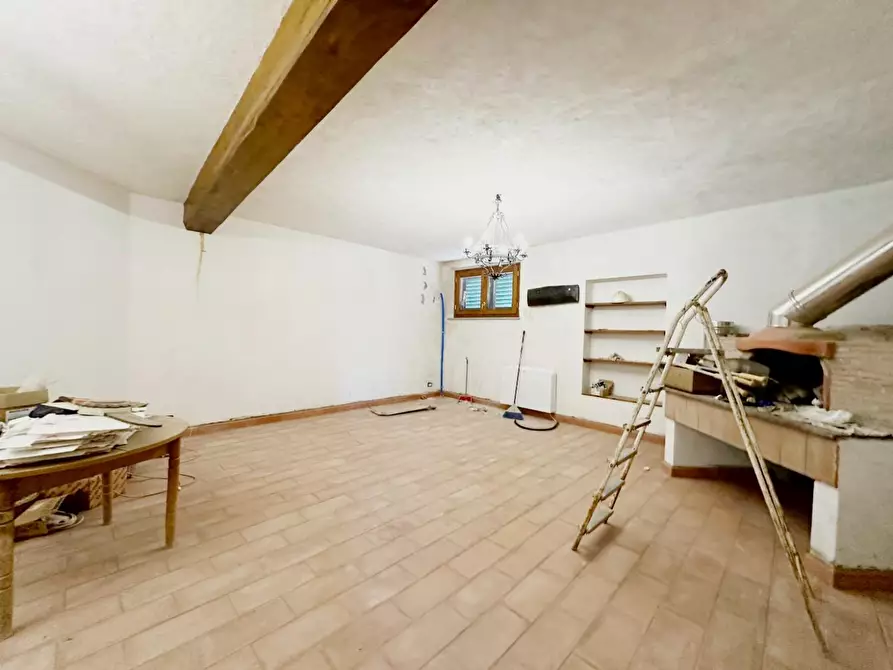 Immagine 14 di Casa colonica in vendita  a Monsummano Terme
