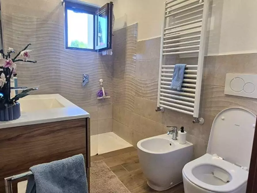 Immagine 9 di Casa bifamiliare in vendita  a Grosseto