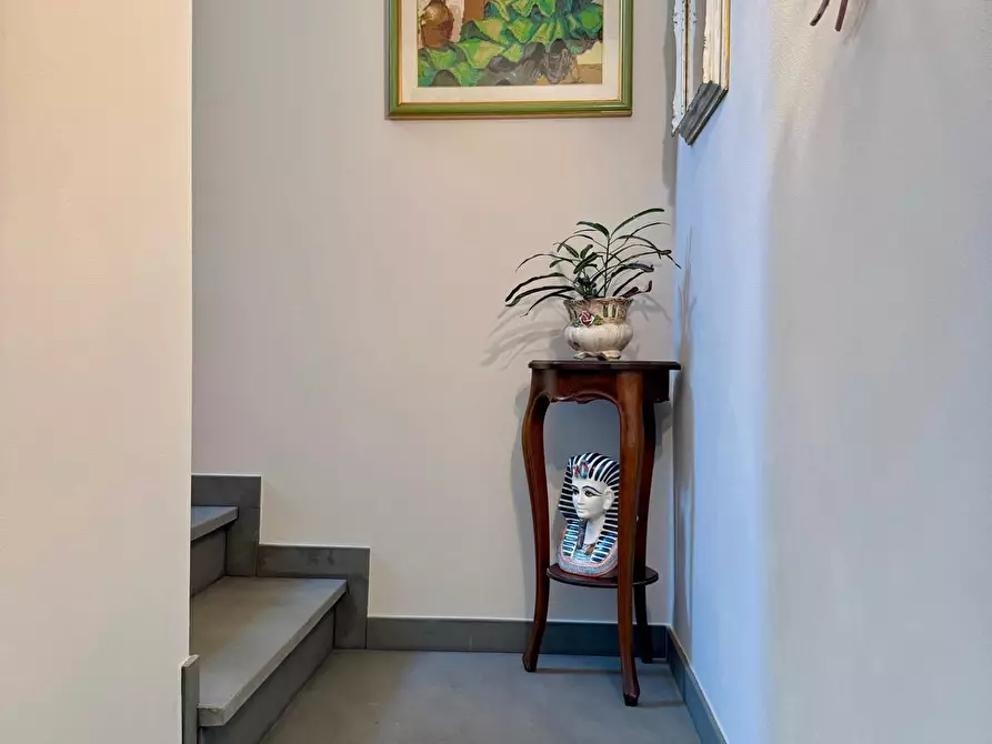 Immagine 22 di Villa in vendita  a Lucca