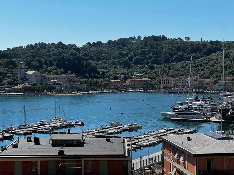Immagine 1 di Appartamento in vendita  a Portovenere