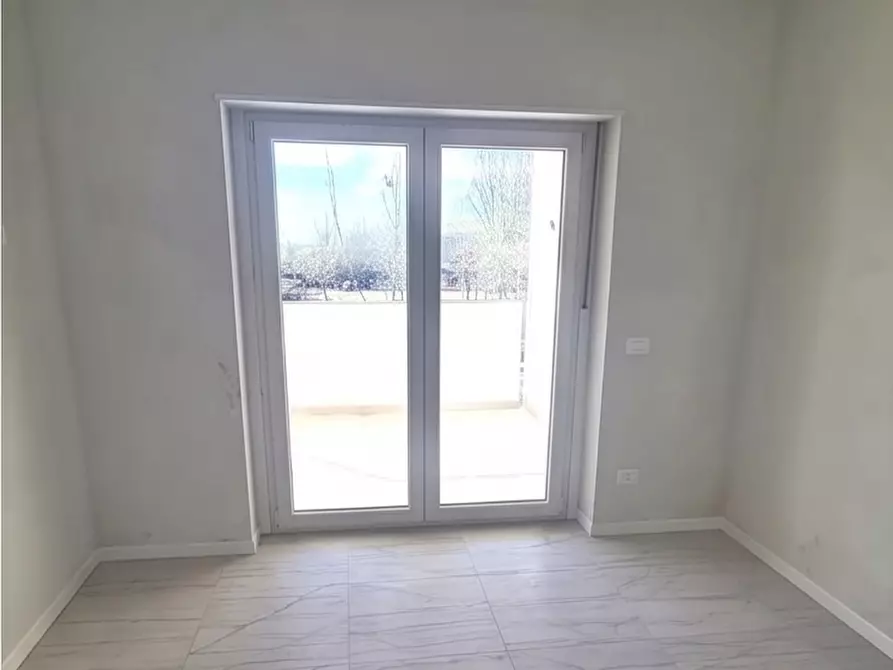 Immagine 15 di Appartamento in vendita  a Pisa