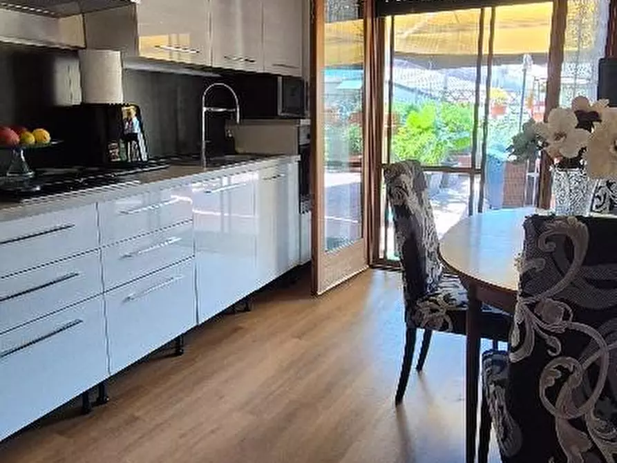 Immagine 20 di Appartamento in vendita  a Pisa