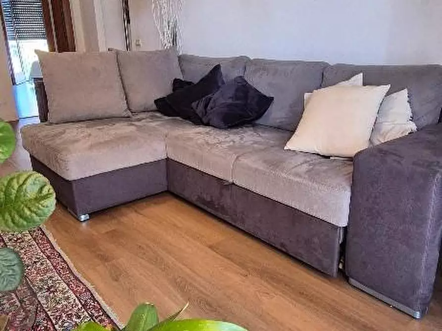 Immagine 13 di Appartamento in vendita  a Pisa