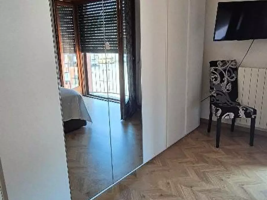 Immagine 27 di Appartamento in vendita  a Pisa