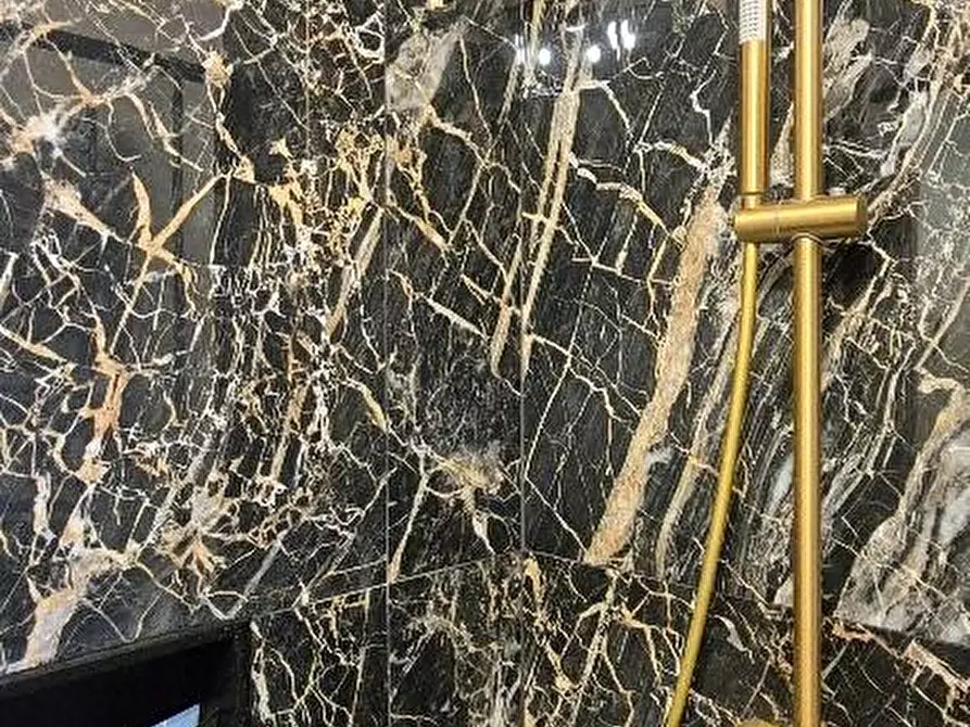 Immagine 33 di Appartamento in vendita  a Pisa