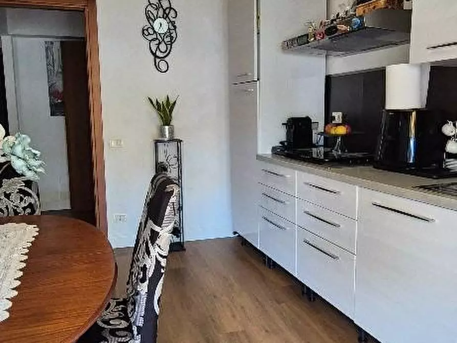 Immagine 21 di Appartamento in vendita  a Pisa