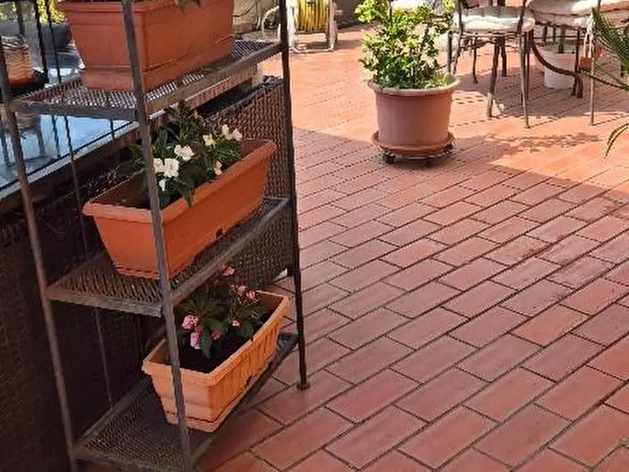 Immagine 6 di Appartamento in vendita  a Pisa
