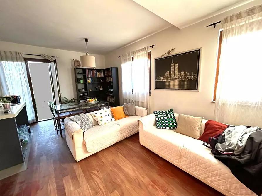 Immagine 3 di Casa bifamiliare in vendita  a Montelupo Fiorentino