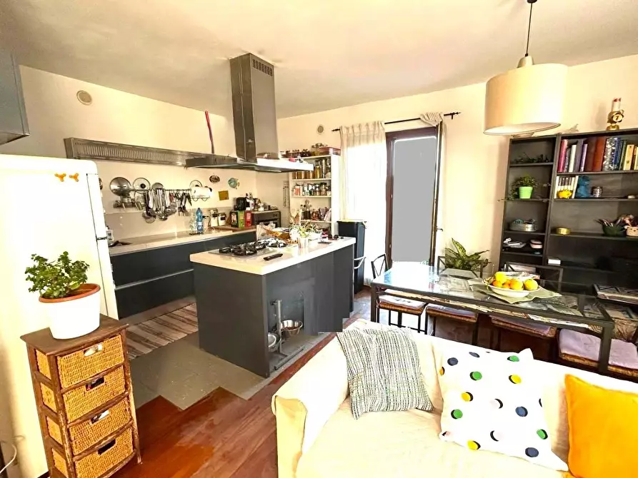 Immagine 5 di Casa bifamiliare in vendita  a Montelupo Fiorentino
