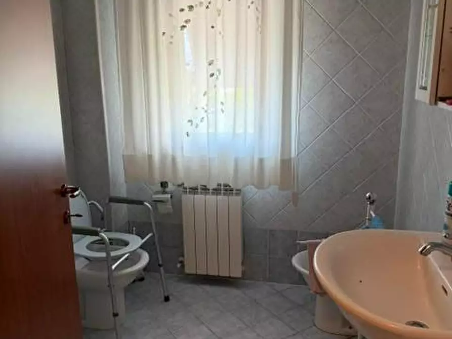 Immagine 6 di Appartamento in vendita  a Calcinaia