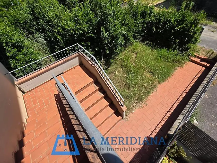 Immagine 11 di Appartamento in vendita  a Larciano