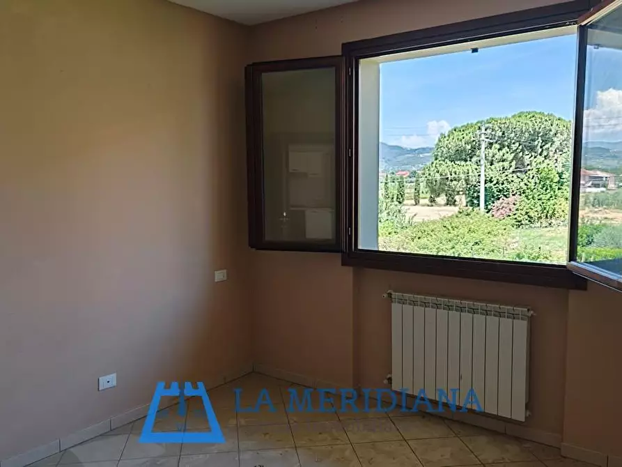 Immagine 5 di Appartamento in vendita  a Larciano