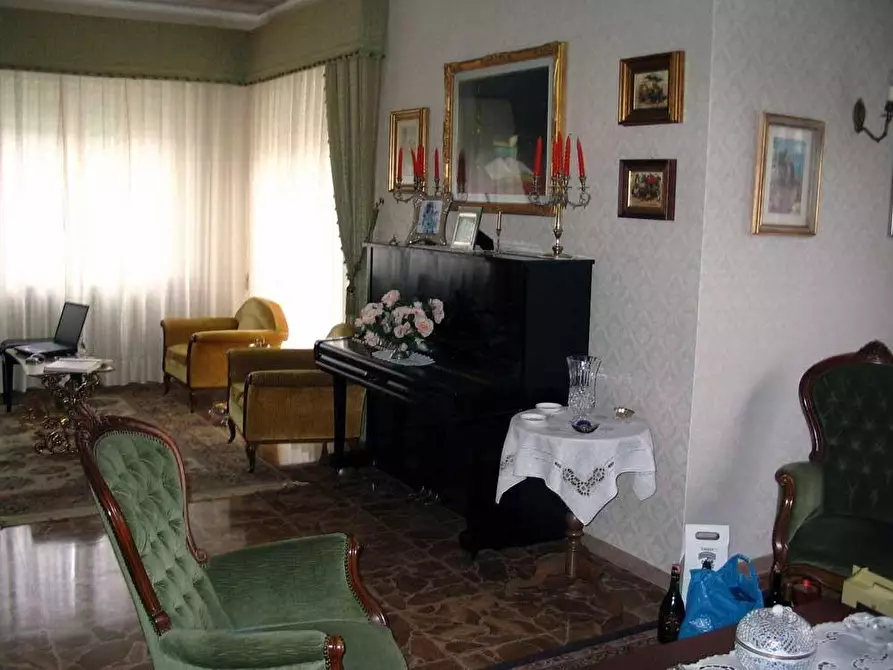 Immagine 15 di Villa in vendita  a Campiglia Marittima