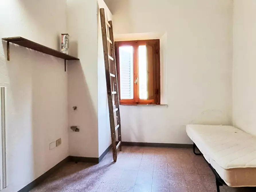 Immagine 7 di Appartamento in vendita  a Peccioli