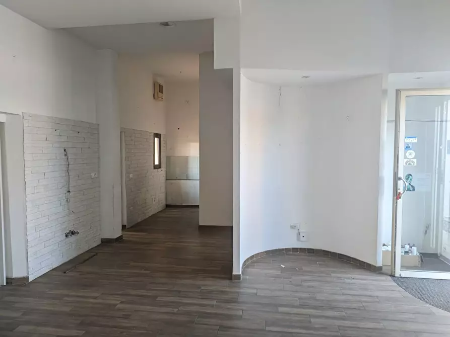 Immagine 1 di Attività artigianale in vendita  a Montopoli In Val D'arno