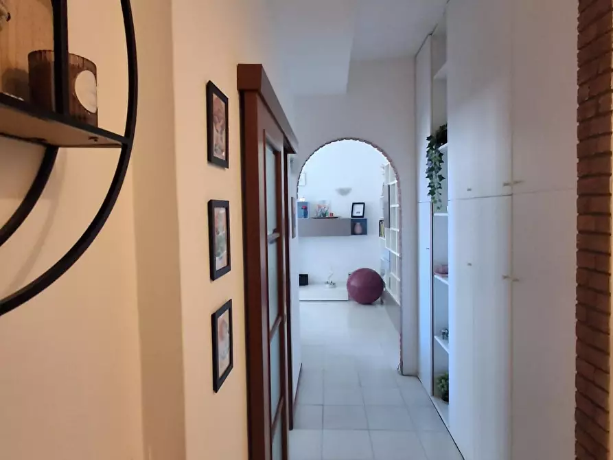 Immagine 8 di Appartamento in affitto  a Livorno