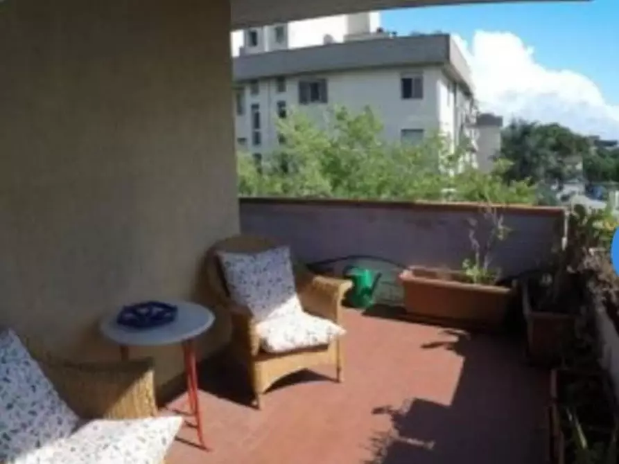 Immagine 14 di Appartamento in vendita  a Viareggio