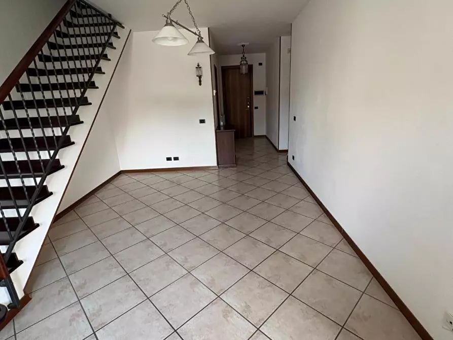 Immagine 8 di Appartamento in vendita  a Massa