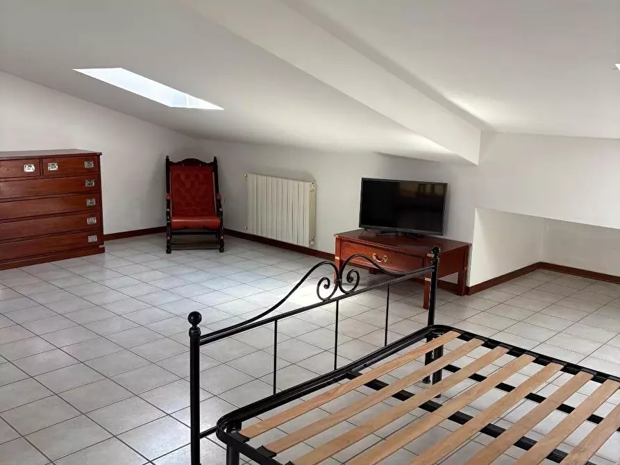 Immagine 13 di Appartamento in vendita  a Massa
