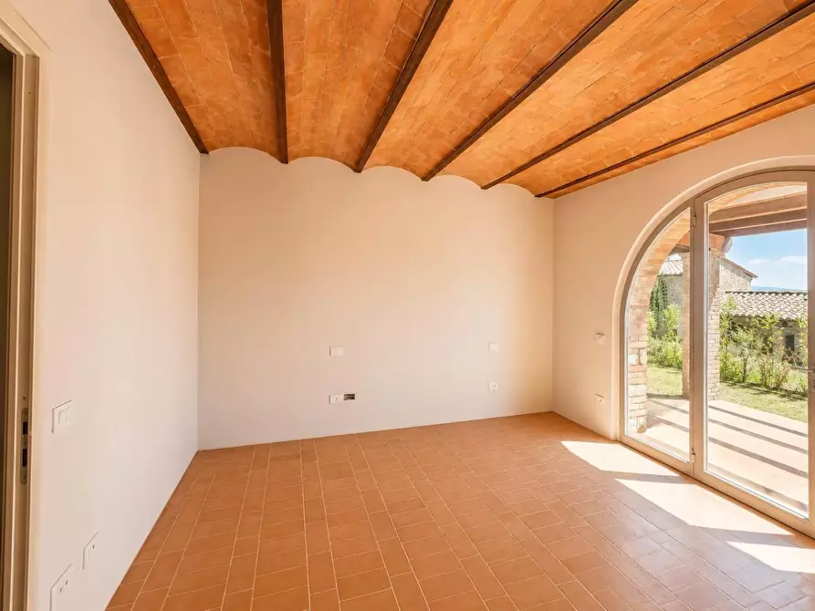 Immagine 12 di Casa indipendente in vendita  a Volterra
