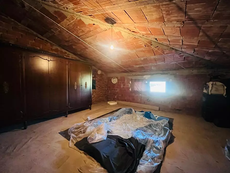 Immagine 13 di Casa semindipendente in vendita  a Castelfranco Di Sotto