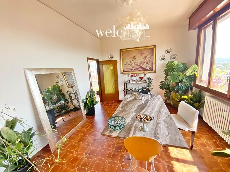 Immagine 10 di Appartamento in vendita  a Firenze