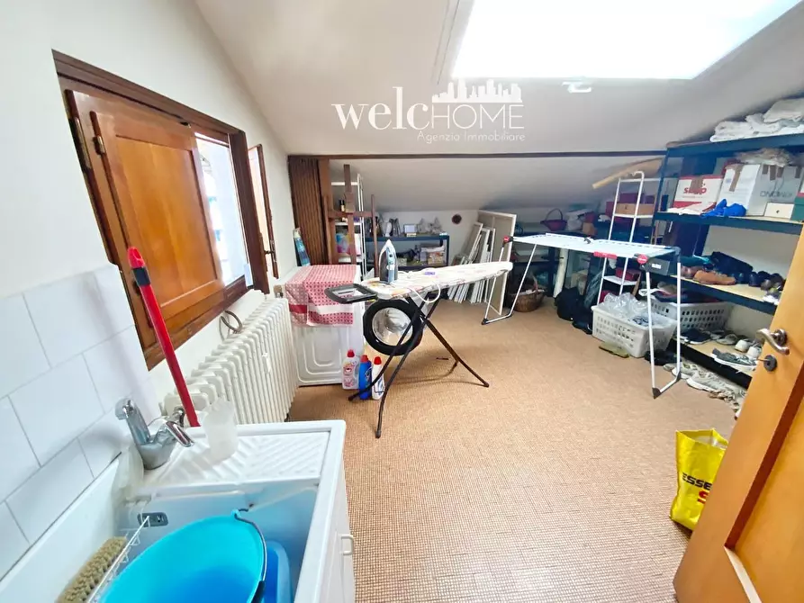Immagine 27 di Appartamento in vendita  a Firenze