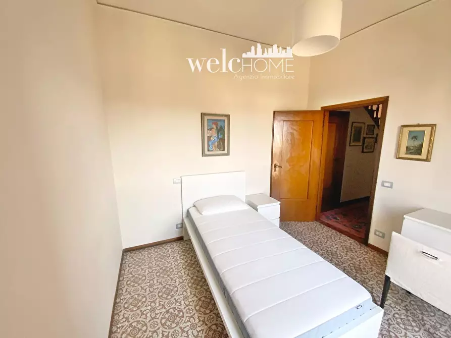 Immagine 21 di Appartamento in vendita  a Firenze