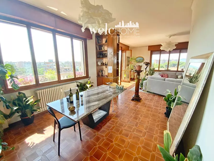 Immagine 9 di Appartamento in vendita  a Firenze