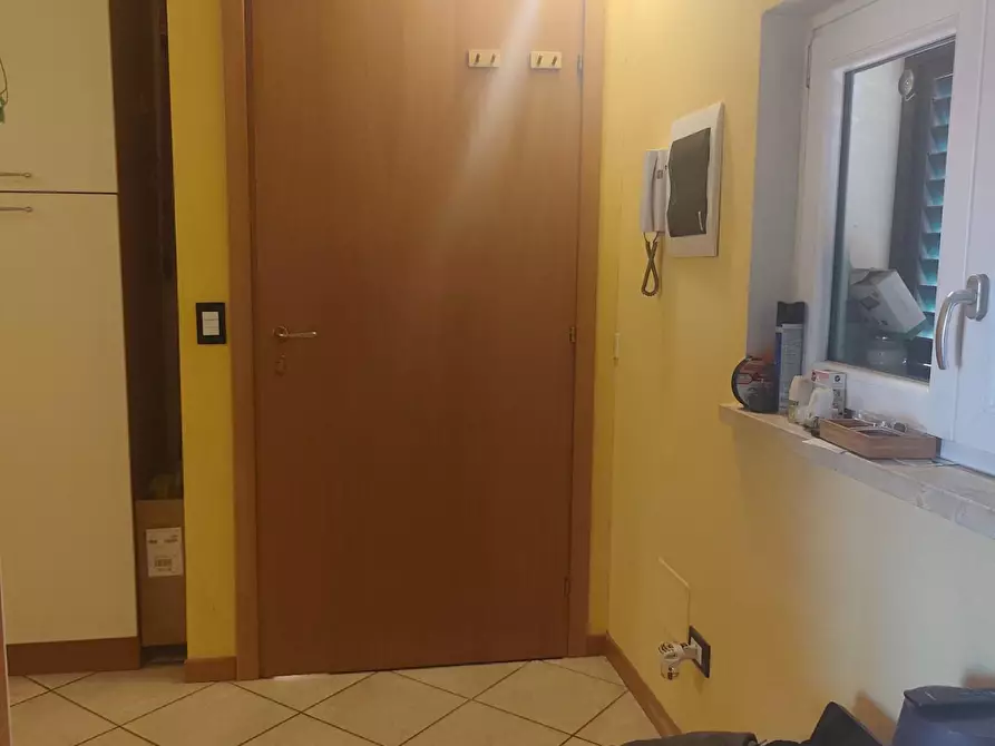 Immagine 16 di Mansarda in vendita  a Lucca