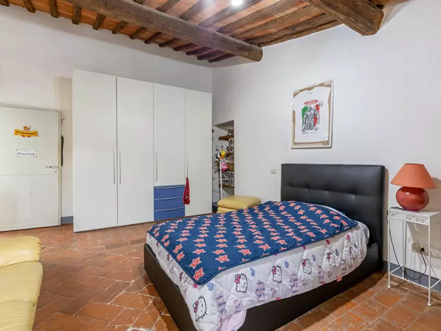 Immagine 14 di Appartamento in vendita  a San Giuliano Terme